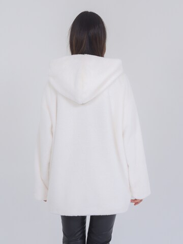 FRESHLIONS Winter Jacket 'Madita' in White