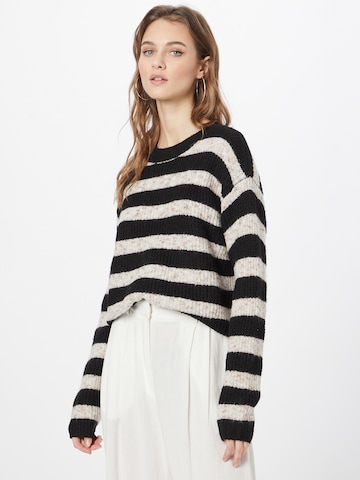 VILA Sweater 'Paline' in Black: front