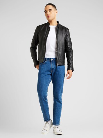 Calvin Klein Тениска в бяло