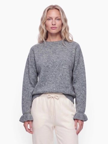 PIECES Pullover 'PCSALLY' in Grau: Vorderseite
