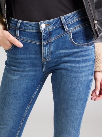Skinny Jeans di QS in blu