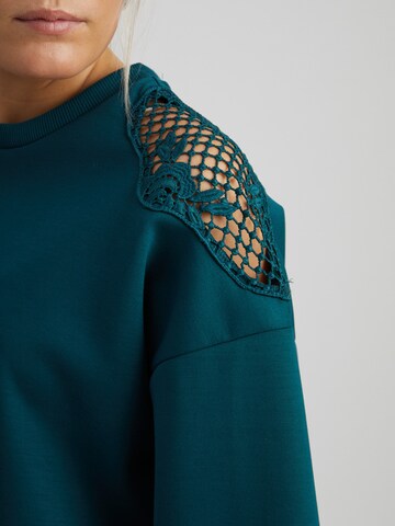 Peppercorn Sweatshirt 'Tomine' in Groen