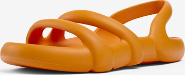 CAMPER Sandalen met riem 'Kobarah' in Oranje: voorkant