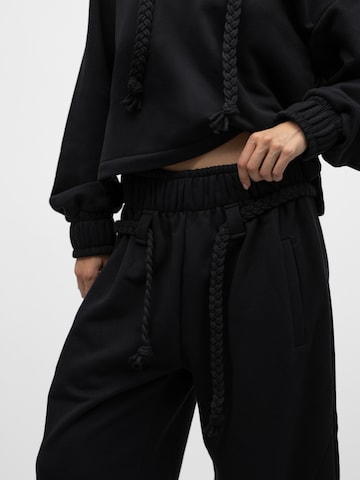 mandragora Wide Leg Bukser 'Sento' i sort