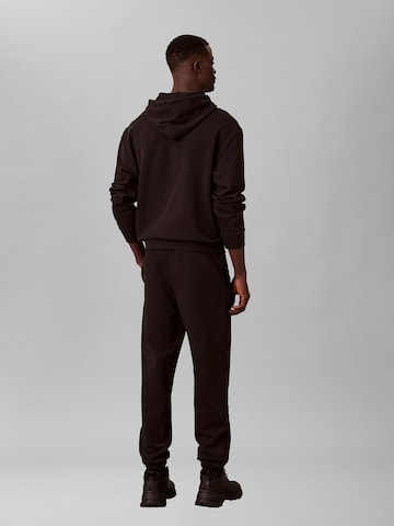 Calvin Klein Jeans - Tapered Pantalón en negro