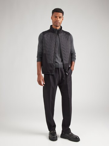 Gilet sportivo 'V_Wilder' di BOSS in nero
