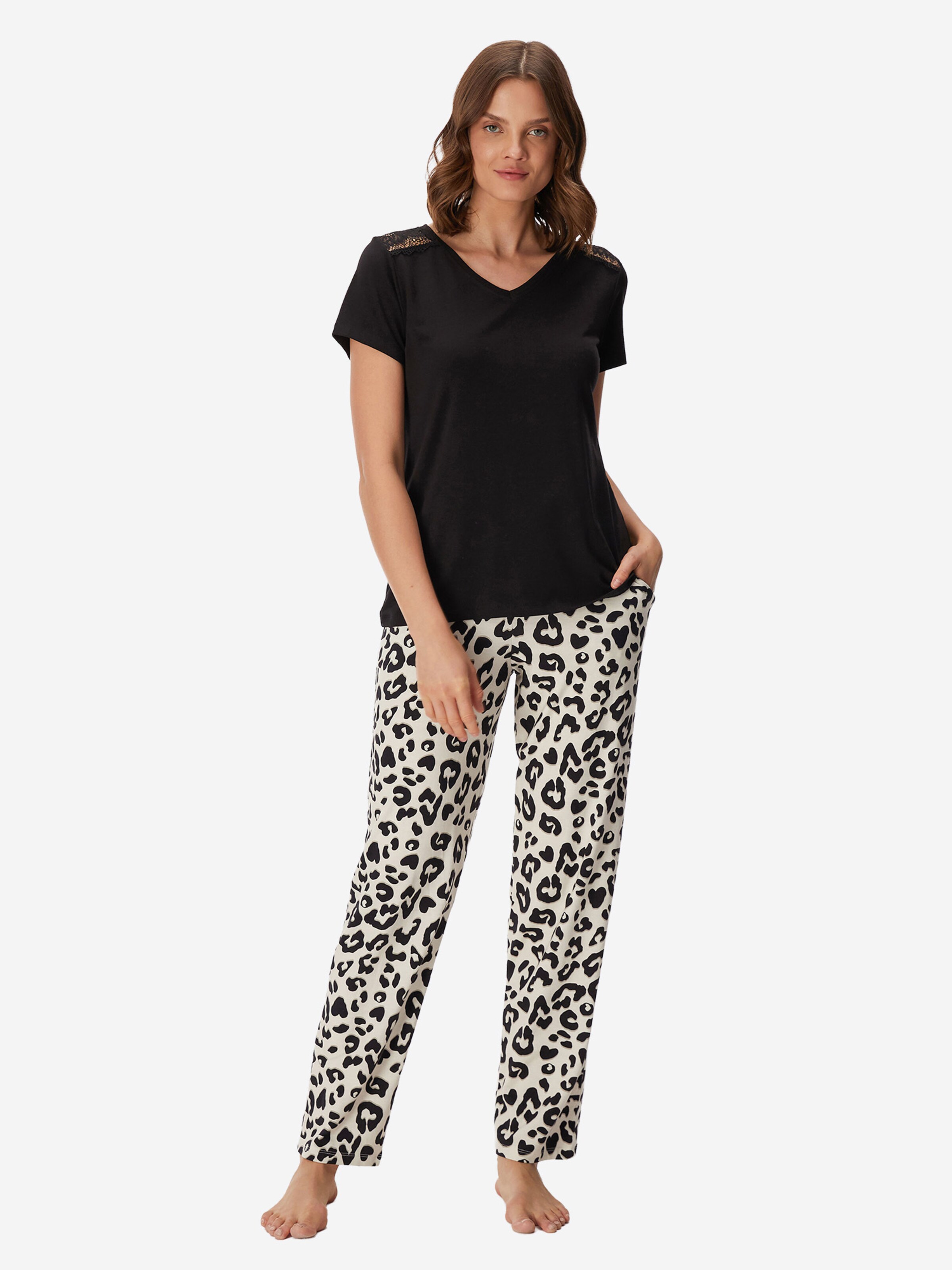 Goldenbay - Pijama 'Viola' em preto: frente