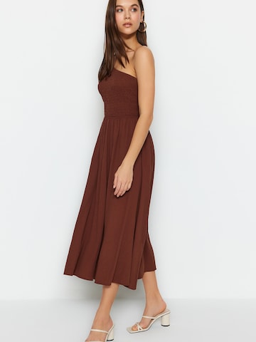 brūns Trendyol Kleita