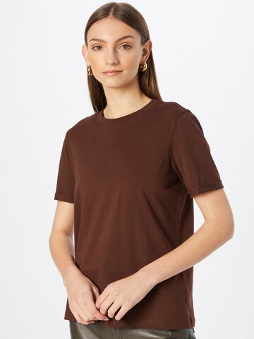 T-shirt 'Ria' PIECES en marron : devant