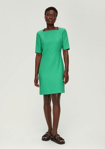 s.Oliver BLACK LABEL Φόρεμα κοκτέιλ σε πράσινο