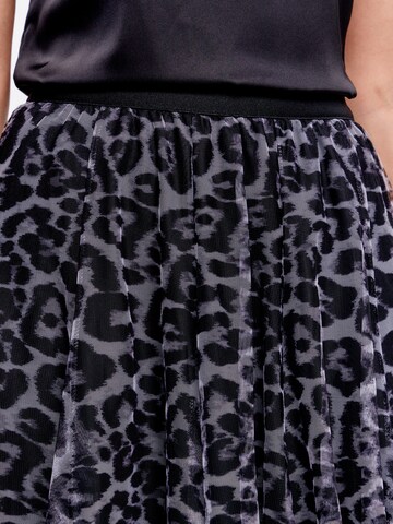 Serena Silueta Nederdel 'Ballerina' i grå