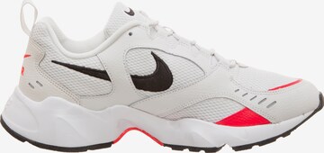 Nike Sportswear Sneakers laag 'Air Heights' in Wit