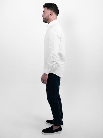 Vercate - Ajuste estrecho Camisa de negocios 'No. 25' en blanco