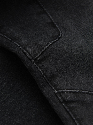 Ombre Tapered Jeans in Zwart