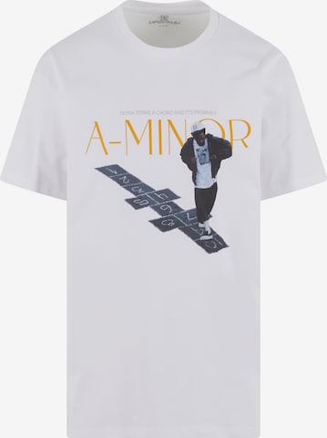 MT Upscale Shirt 'A-Minor' in Weiß: Vorderseite