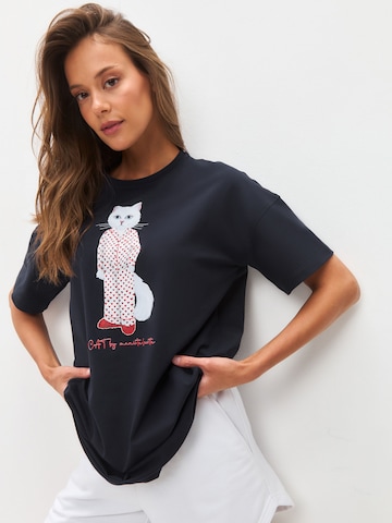 CAT by Maniita Lacitta Nightgown in Blue