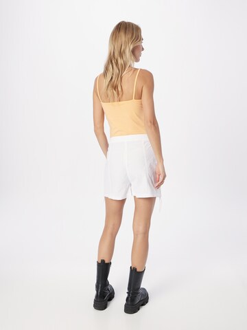 Calvin Klein Jeans Regular Shorts in Weiß