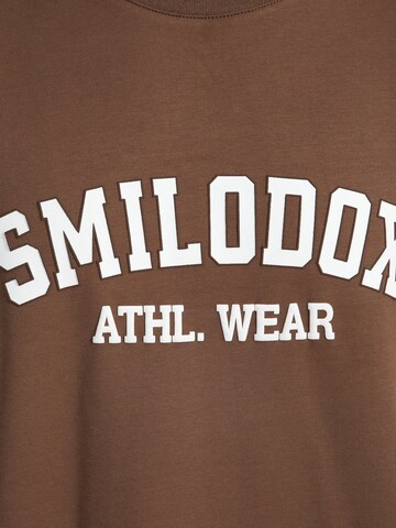 T-Shirt 'Kayson' Smilodox en marron