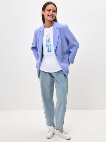 CAT by Maniita Lacitta Shirt 'MOTHER CAT' in Weiß