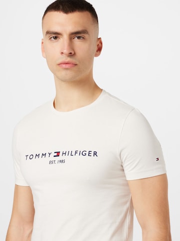 Coupe regular T-Shirt TOMMY HILFIGER en beige