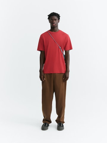 Thinking MU Shirt 'ZACH' in Rood: voorkant