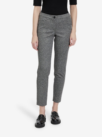 Betty Barclay Regular Pleated Pants in Grey: front