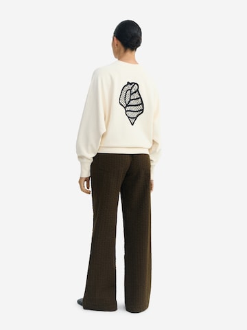 Thinking MU Sweatshirt 'SHELL' in Weiß