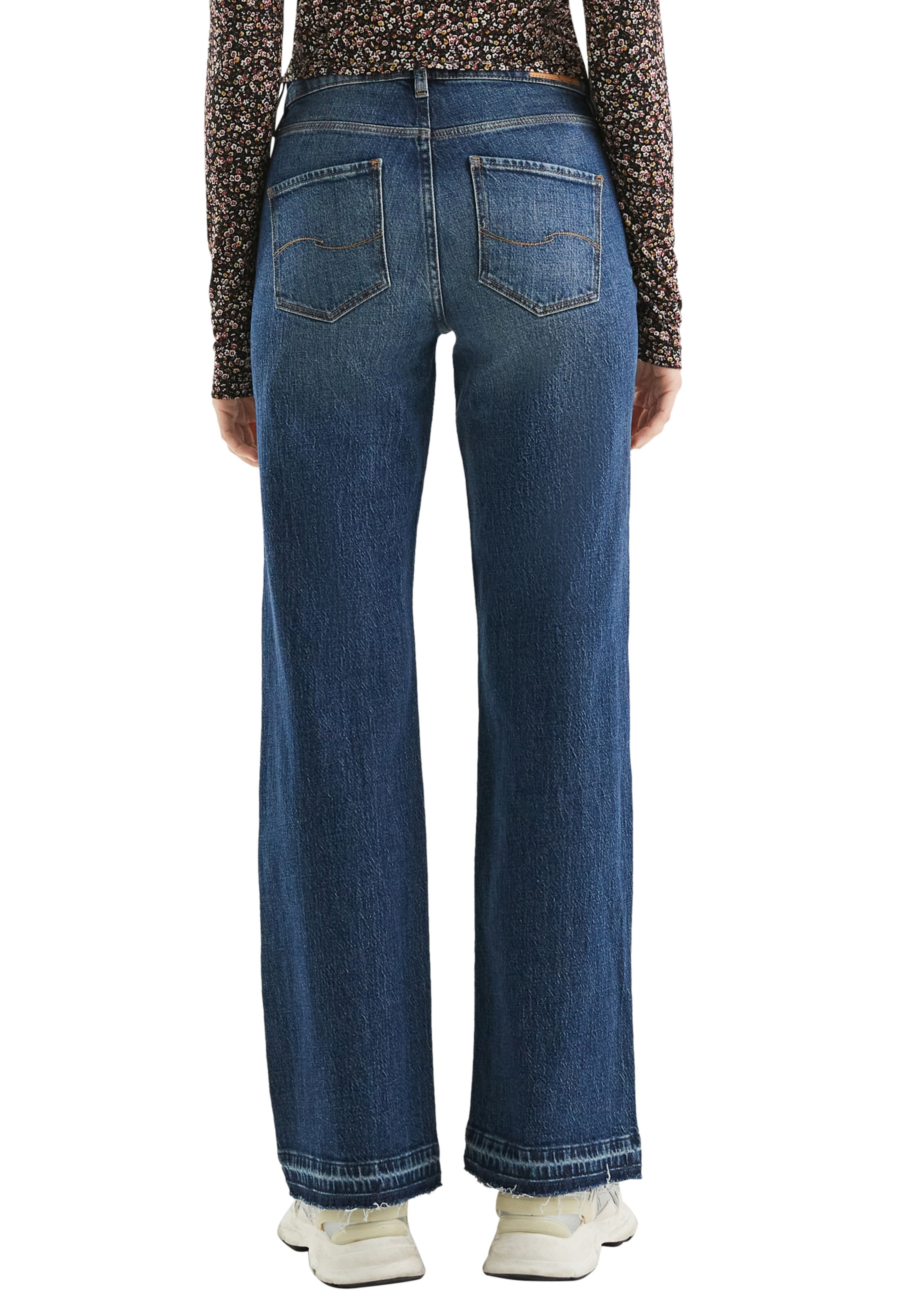 QS Loosefit Jeans in Blauw