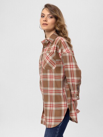 By Diess Collection Blouse in Bruin