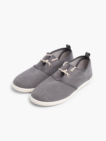 Pisamonas Sneaker‌ in Grau