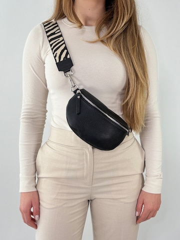 Marsupio 'SERENA small' di lePelou in nero