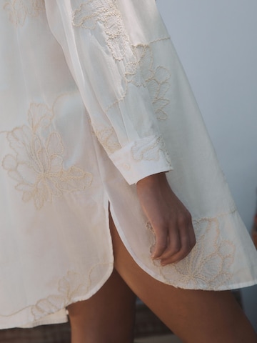 Next Blouse in Beige