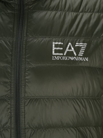 EA7 Emporio Armani Зимно яке в зелено