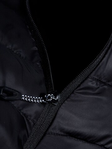 MAMMUT Outdoorjacke ‘Albula’ in Schwarz