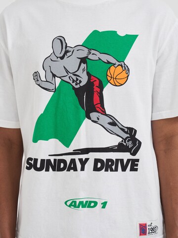 AND1 Paita 'Sunday Drive' värissä valkoinen