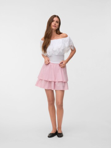 VERO MODA - Blusa en blanco