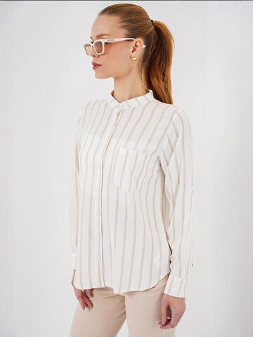 Camicia da donna di Bigdart in bianco