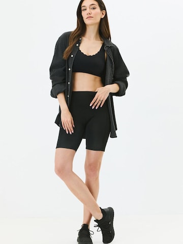 C&City Skinny Leggings in Zwart: voorkant