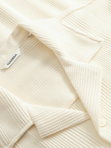 Coupe regular Chemise ' GABvalente ' GABBA en beige