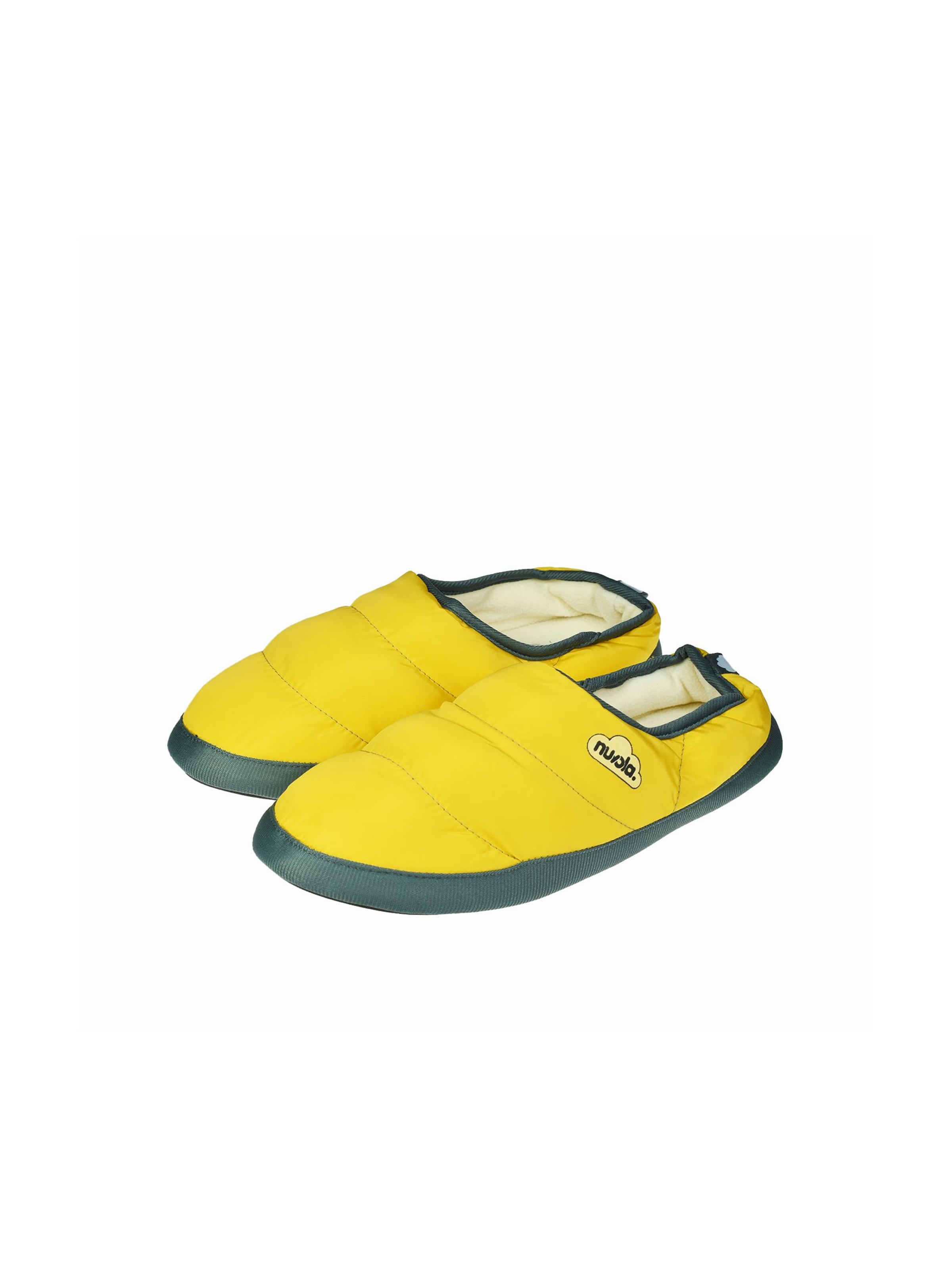 Nuvola. Huisschoenen 'Classic Party' in de kleur Geel, Productweergave