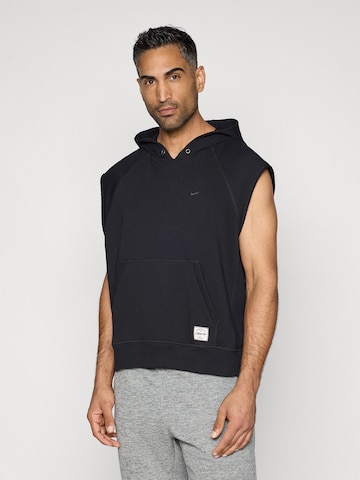 NIKE Sportsweatshirt i sort: forside