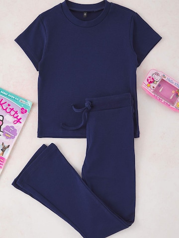 Trendyol - Conjunto en azul: frente