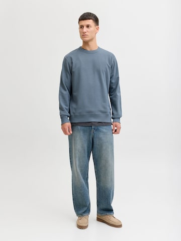 JACK & JONES Sweatshirt in Blauw
