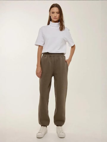 Hiccup Tapered Hose in Grau
