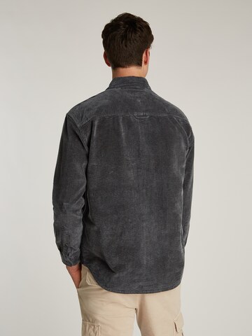 Fit confort Chemise Tommy Jeans en gris