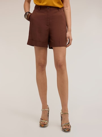Regular Pantalon MOTIVI en marron : devant