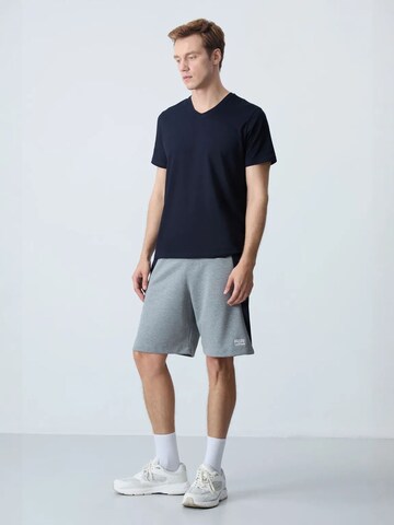 Regular Pantalon Tommy Life en gris