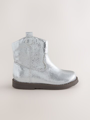 Next Stiefel in Silber