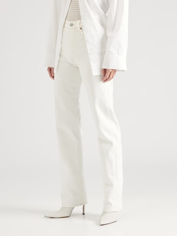 Polo Ralph Lauren Regular Jeans in White: front