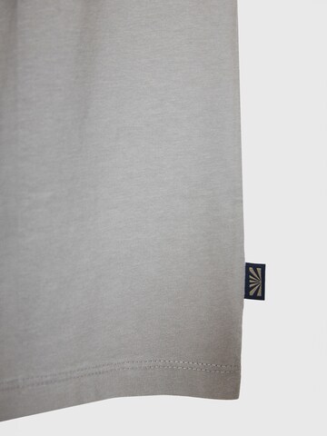 Funky Buddha Shirt in Grey